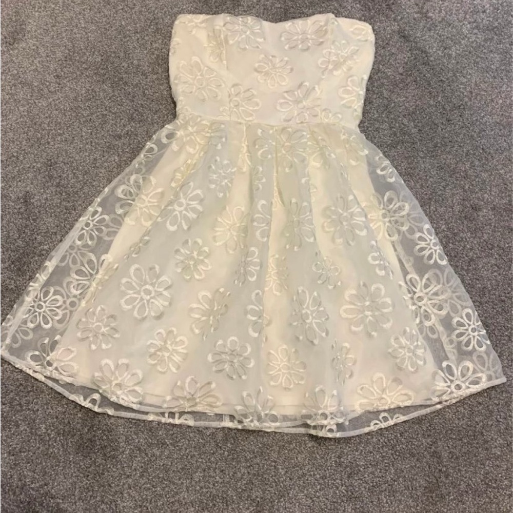 Elegant Cream Floral Dress